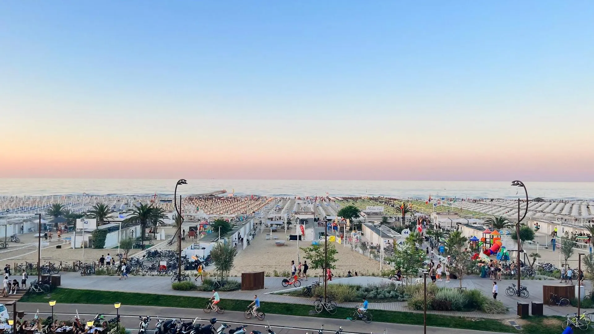Hotel Columbia Frontemare Rimini