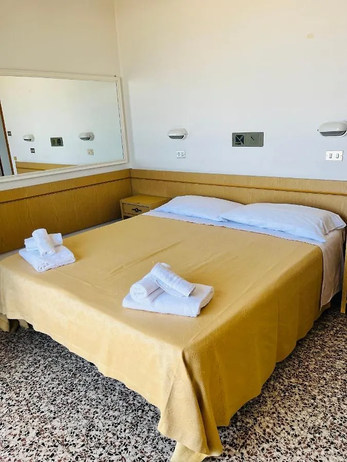 Hotel Columbia Frontemare Rimini