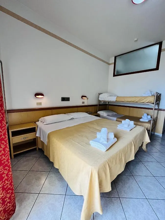 ***  Hotel Columbia Frontemare Rimini Italien
