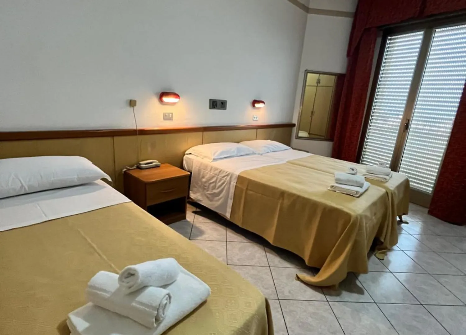 Hotel Columbia Frontemare Rimini